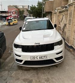 جیپ گراند شیرۆکی